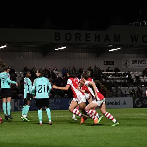 Arsenal's Jordan Nobbs Leads the Way: Arsenal Women vs Brighton Hove Albion - FA WSL Showdown