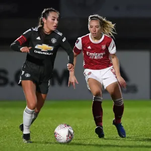 Arsenal's Jordan Nobbs Stifles Manchester United's Katie Zelem in Empty FA WSL Clash (2021) Arsenal's Jordan Nobbs Stifles Manchester United's Katie Zelem in Empty FA WSL Clash (2021)