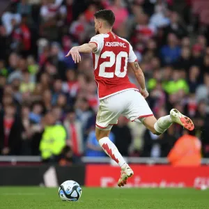 Arsenal's Jorginho Scores Penalty in Arsenal FC vs AS Monaco Emirates Cup Clash (2023-24) Arsenal's Jorginho Scores Penalty in Arsenal FC vs AS Monaco Emirates Cup Clash (2023-24)