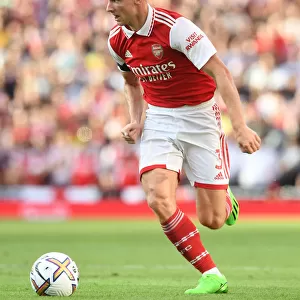 Arsenal's Kieran Tierney in Action: Arsenal vs Fulham, 2022-23 Premier League