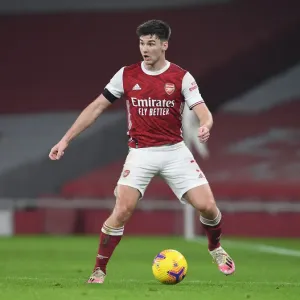 Arsenal's Kieran Tierney in Action at Empty Emirates: Arsenal vs. Wolverhampton Wanderers (Premier League 2020-21)