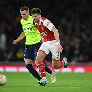 Arsenal's Kieran Tierney Goes Head-to-Head with Nikola Boranijasevic in UEFA Europa League Showdown