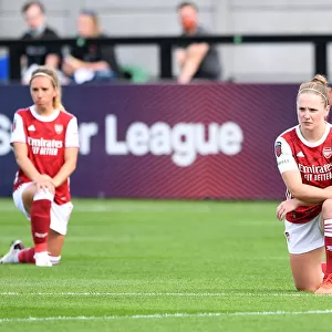 Arsenal's Kim Little Kneels: Arsenal Women vs. Reading Women, FA WSL 2020-21