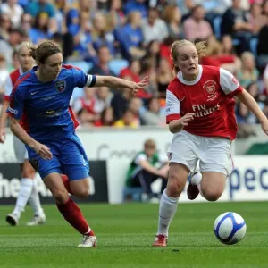 Arsenal's Kim Little Scores in FA Cup Final Victory over Bristol Academy (2:0) Arsenal's Kim Little Scores in FA Cup Final Victory over Bristol Academy (2:0)