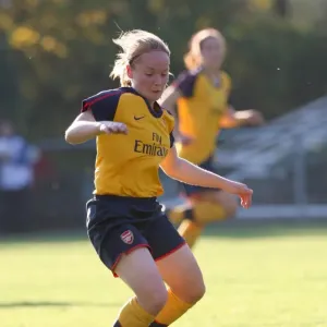 Arsenal's Kim Little Shines in 6-0 UEFA Cup Victory over Neulengbach Arsenal's Kim Little Shines in 6-0 UEFA Cup Victory over Neulengbach