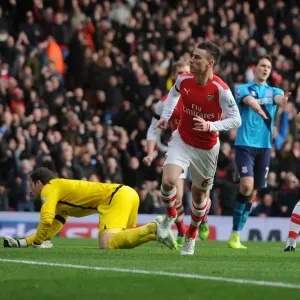 Arsenal's Koscielny Scores the Winner: Arsenal v Stoke City, Premier League 2014-15