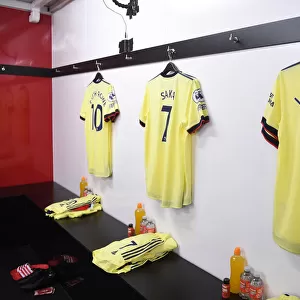 Arsenal's Lacazette Jersey in Arsenal Changing Room Before Crystal Palace Match (2021-22)