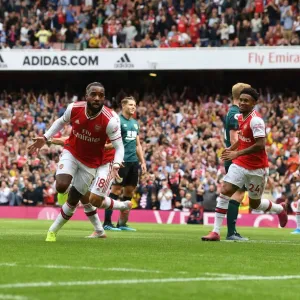 Arsenal's Lacazette Scores Thrilling Opener in 2019-20 Premier League Debut Against Burnley Arsenal's Lacazette Scores Thrilling Opener in 2019-20 Premier League Debut Against Burnley