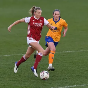 Arsenal's Leah Williamson Faces Off Against Everton in FA WSL Clash Arsenal's Leah Williamson Faces Off Against Everton in FA WSL Clash