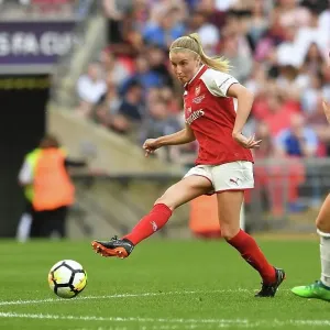 Arsenal's Leah Williamson Prepares for FA Cup Final Showdown Against Chelsea Ladies Arsenal's Leah Williamson Prepares for FA Cup Final Showdown Against Chelsea Ladies