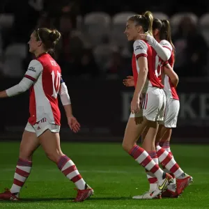 Arsenal's Leah Williamson Scores Historic Fourth Goal in Champions League Victory over Hoffenheim Arsenal's Leah Williamson Scores Historic Fourth Goal in Champions League Victory over Hoffenheim