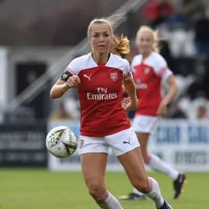 Arsenal's Lia Walti in Action: Arsenal Women vs. Birmingham City Ladies (WSL 2018-19) Arsenal's Lia Walti in Action: Arsenal Women vs. Birmingham City Ladies (WSL 2018-19)