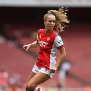 Arsenal's Lia Walti in Action: Arsenal Women vs. Chelsea Women (Mind Series 2021-22)