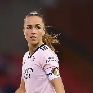 Arsenal's Lia Walti Faces Off Against Manchester United in FA Women's Super League Clash Arsenal's Lia Walti Faces Off Against Manchester United in FA Women's Super League Clash
