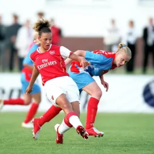 Arsenal's Lianne Sanderson Outshines Rossiyanka's Ksenia Tsybutovich in Thrilling 4:5 WFC UEFA Cup Clash Arsenal's Lianne Sanderson Outshines Rossiyanka's Ksenia Tsybutovich in Thrilling 4:5 WFC UEFA Cup Clash