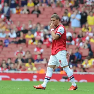 Arsenal's Lukas Podolski in Action against Aston Villa (2013-14 Premier League)