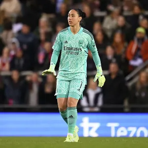 Arsenal's Manuela Zinberger in Action: FA Women's Super League Clash Against Manchester United Arsenal's Manuela Zinberger in Action: FA Women's Super League Clash Against Manchester United