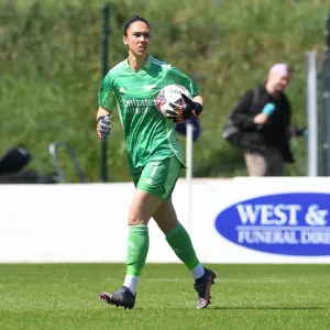 Arsenal's Manuela Zinsberger in Action against West Ham United Women in FA WSL Showdown