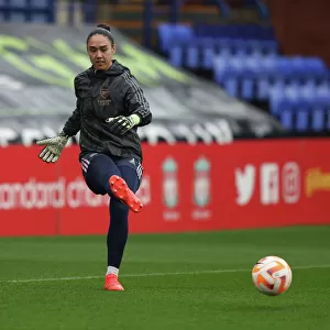 Arsenal's Manuela Zinsberger Prepares for Liverpool Clash in FA WSL