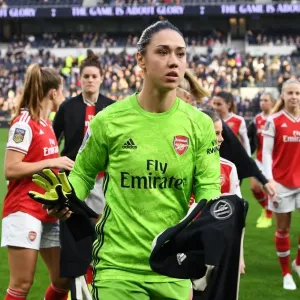 Arsenal's Manuela Zinsberger Prepares for Tottenham Showdown in FA WSL Clash Arsenal's Manuela Zinsberger Prepares for Tottenham Showdown in FA WSL Clash