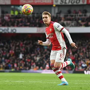 Arsenal's Martin Odegaard in Action Against Brentford in the Premier League