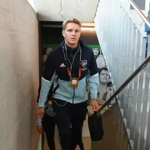 Arsenal's Martin Odegaard Arrives at Kybunpark for FC Zurich Clash in Europa League Group A