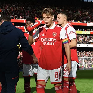 Arsenal's Martin Odegaard Gears Up for Arsenal v Nottingham Forest Clash (2022-23)