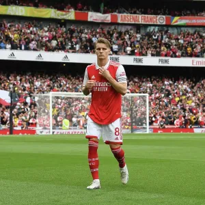 Arsenal's Martin Odegaard Gears Up Before Arsenal v Brighton & Hove Albion, Premier League 2022-23