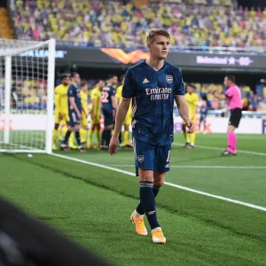 Arsenal's Martin Odegaard Substituted in UEFA Europa League Semi-Final vs Villarreal