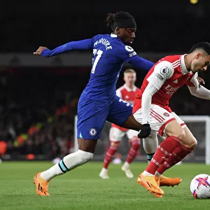 Arsenal's Martinelli Faces Off Against Chelsea in Premier League Showdown (2022-23)