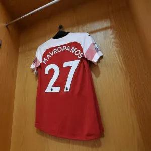 Arsenal's Mavropanos Readies for Crystal Palace Clash in Emirates Stadium