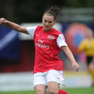 Arsenal's Melissa Lawley Scores in Dominant 6-0 Win over Bobruichanka in Women's UEFA Champions League Arsenal's Melissa Lawley Scores in Dominant 6-0 Win over Bobruichanka in Women's UEFA Champions League