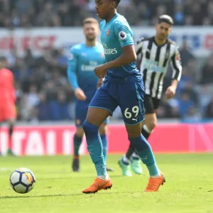 Arsenal's Midfield Sensation Joe Willock Dazzles Against Newcastle United, Premier League 2017-18