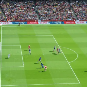Arsenal's Miedema Scores First Goal in 2021-22 FA WSL Match Against Chelsea
