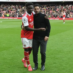 Arsenal's Mikel Arteta and Bukayo Saka Celebrate Victory over Crystal Palace