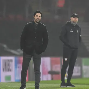 Arsenal's Mikel Arteta at Southampton: Premier League Clash Amidst Empty Stands (January 2021)