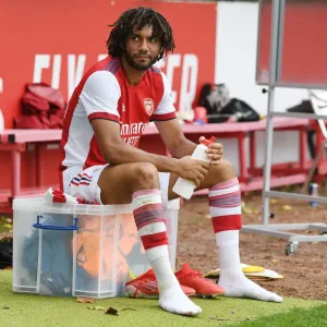 Arsenal's Mo Elneny in Action: Pre-Season Match against Watford (2021-22)