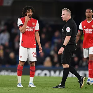Arsenal's Mo Elneny Contests Call with Referee during Chelsea Clash (Premier League 2021-22)