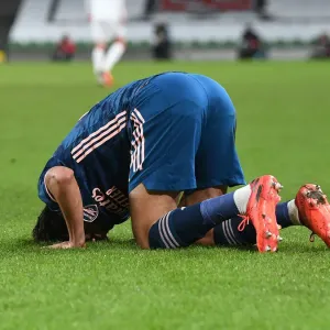 Arsenal's Mohamed Elneny Scores in UEFA Europa League Victory over Dundalk FC Arsenal's Mohamed Elneny Scores in UEFA Europa League Victory over Dundalk FC