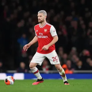 Arsenal's Mustafi in Action: Premier League Clash Against Everton (2019-20)