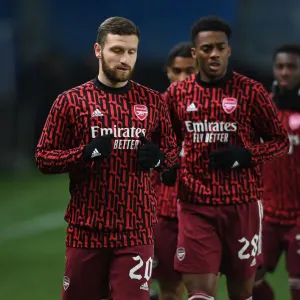 Arsenal's Mustafi Warming Up Ahead of Molde Clash in Europa League Arsenal's Mustafi Warming Up Ahead of Molde Clash in Europa League