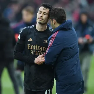 Arsenal's Nico Jover Coaches Gabriel Martinelli at Liverpool's Anfield - Premier League Clash (2022-23) Arsenal's Nico Jover Coaches Gabriel Martinelli at Liverpool's Anfield - Premier League Clash (2022-23)