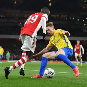 Arsenal's Nicolas Pepe Nutmegs Sunderland's Tom Flanagan in Carabao Cup Quarterfinal