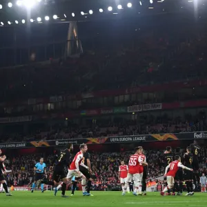 Arsenal's Nicolas Pepe Scores Third Goal Against Vitoria Guimaraes in Europa League Match Arsenal's Nicolas Pepe Scores Third Goal Against Vitoria Guimaraes in Europa League Match