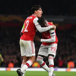 Arsenal's Nicolas Pepe Scores Third Goal vs. Vitoria Guimaraes in Europa League Arsenal's Nicolas Pepe Scores Third Goal vs. Vitoria Guimaraes in Europa League