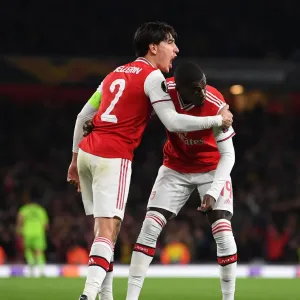 Arsenal's Nicolas Pepe Scores Second Goal vs Vitoria Guimaraes in Europa League Arsenal's Nicolas Pepe Scores Second Goal vs Vitoria Guimaraes in Europa League