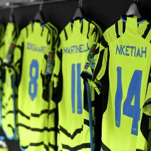 Arsenal's Nketiah-Filled Dressing Room: Gearing Up for West Ham Cup Showdown