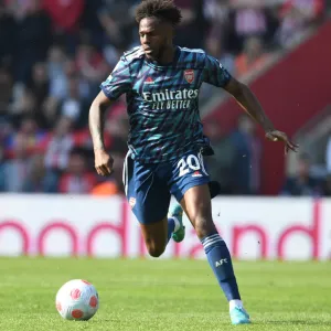 Arsenal's Nuno Tavares in Action: Southampton vs Arsenal (2021-22)