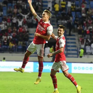 Arsenal's Odegaard and Vieira Celebrate Goals Against AC Milan in Dubai Super Cup
