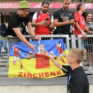 Arsenal's Oleksandr Zinchenko Engages with Fans before Nuremberg Pre-Season Friendly Arsenal's Oleksandr Zinchenko Engages with Fans before Nuremberg Pre-Season Friendly